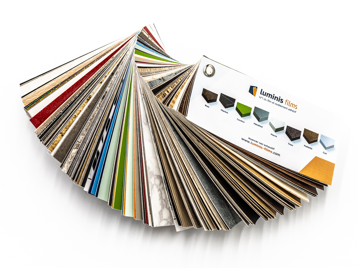 Tabella dei colori dei rivestimenti adesivi